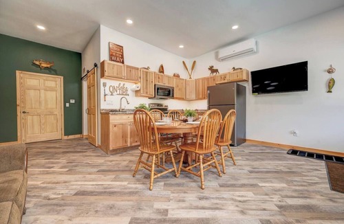 Spirit Lake House | Newly Built 3BD 2BTH| Kid+Pet Friendly|Sleeps 7