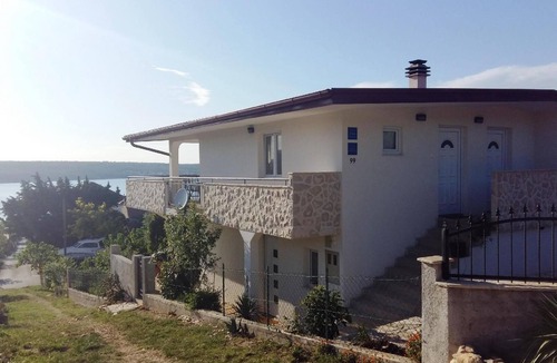 Gornji Karin Apartment | Newly-built apartment in groud floor