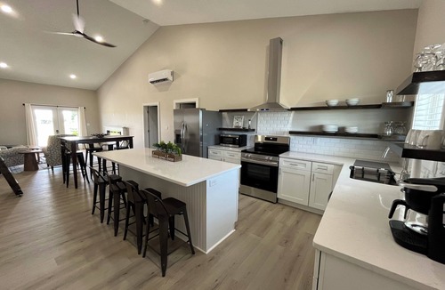 Emporia Cottage | Newly built guesthouse with all the character of a peaceful country cottage!