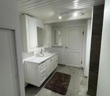 Fredensborg Municipality Villa | Newly built home with large garden, as well as nice views