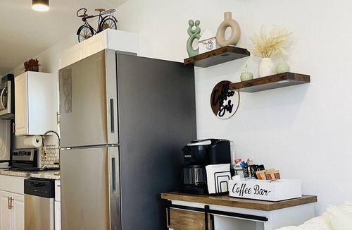 Tulsa House | Newly Built Mid-Century Cozy Bungalow