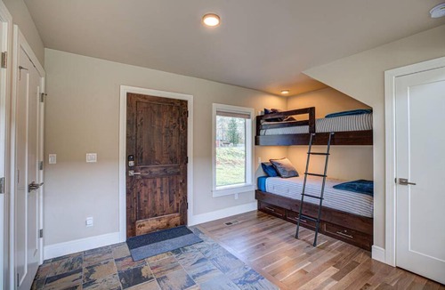 Brightwood House | Newly built Modern Chalet Duplex - 2