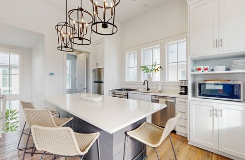 Port Aransas Cabin | Newly built serene island home w/shared pool, golf on-site, & beach access