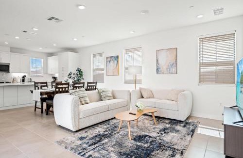 Thousand Palms House | Newly Built Stylish 3BR Oasis Home in Palm Desert