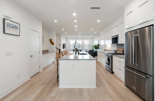 Serra Mesa House | Newly Constructed 4 Bedroom