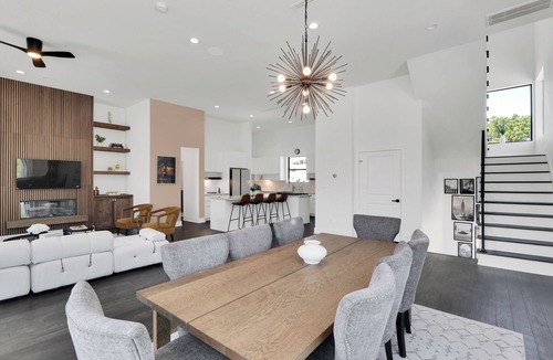 Houston House | Newly Constructed Winsome Village A - Galleria Area!
