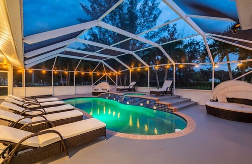 Hunt Club Villa | Newly Designed Renovated Luxe 8 BR Heated Pool