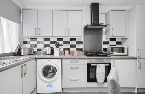 Chelmsford Apartment | Newly Launched ✪Classy 2-Bed Property✪ Chelmsford