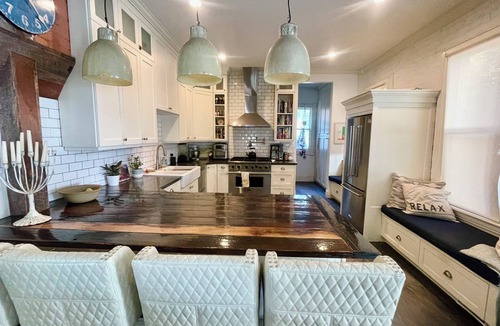 East Central House | NEWLY LISTED! Gorgeous Bungalow in SLC's 9th & 9th