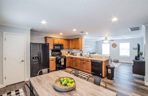 Briarcreek House | Newly Minted Bungalow, near Austin