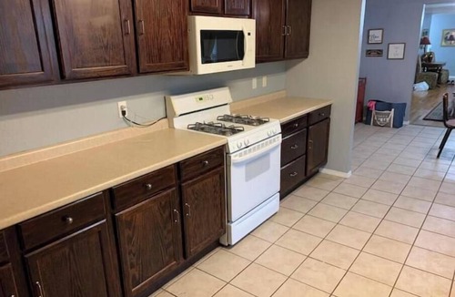 Stillwater House | ,Newly re-finished 4 bedroom/2 bath home