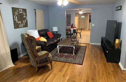 Stillwater House | ,Newly re-finished 4 bedroom/2 bath home