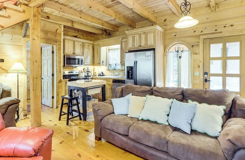 Suches Cottage | Newly Refreshed! Suches Cabin w/Deck, Fire Pit