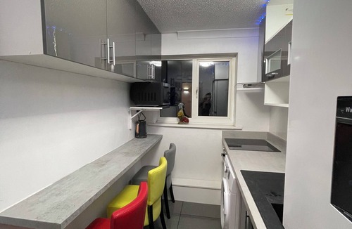 Trimley Apartment | Newly Refurbished Modern 2 Bedroom Flat