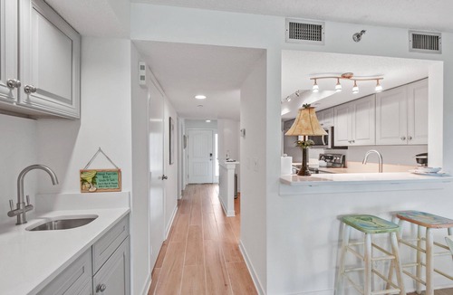 Saint Simons Island Condo | NEWLY REFURBISHED 2 BR/2 BA Ocean Front Condominium