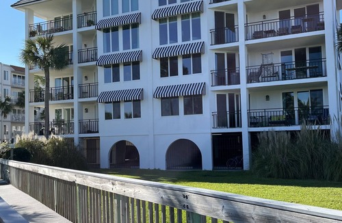 Saint Simons Island Condo | NEWLY REFURBISHED 2 BR/2 BA Ocean Front Condominium