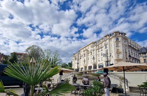 Chatel-Guyon Apartment | Newly refurbished studio in a quiet, convenient location.