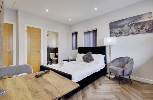 Bournemouth Apartment | Newly Refurbished Modern Studio