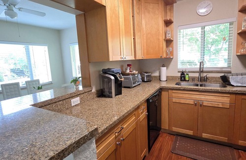 Lauderdale-by-the-Sea House | Newly Remodeled Home - Steps away from white sand beaches!
