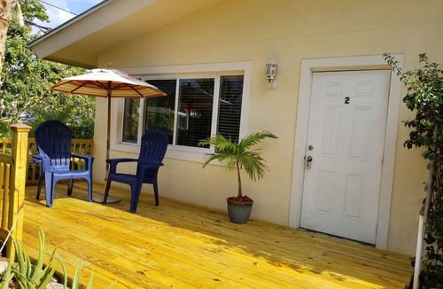 Lauderdale-by-the-Sea House | Newly Remodeled Home - Steps away from white sand beaches!