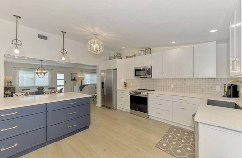 Arlington Park House | NEWLY REMODELED 11/4/2024!