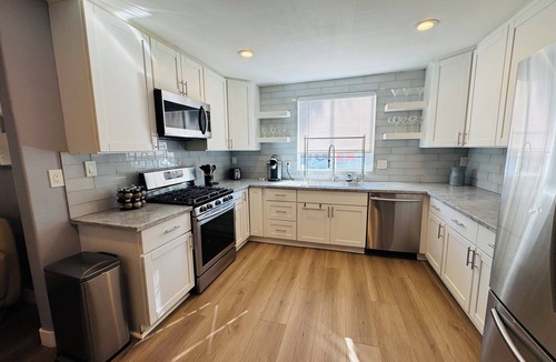 Sacramento House | Newly remodeled, 20 minutes from SMF