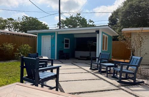 Bay Area House | Newly Remodeled 3 Bed2 Ba, Hot Tub, Pet Friendly