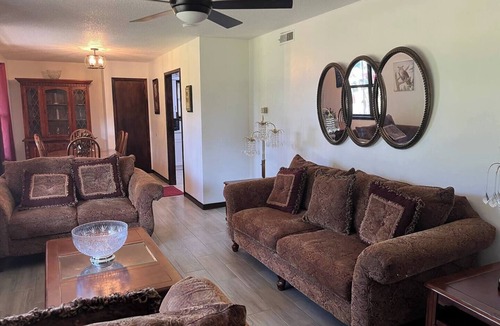 Colt House | Newly remodeled 3bd 2bath spacious home