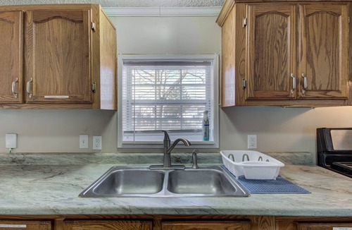 Muncie House | Newly Remodeled 5BR/3BA Home