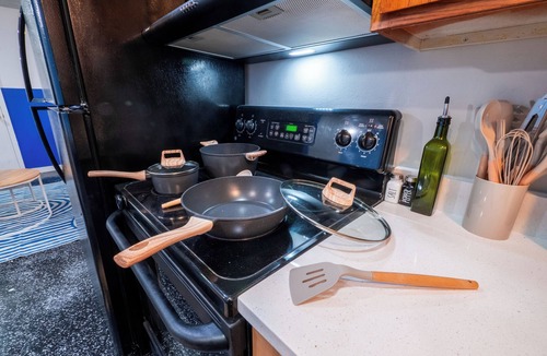 Lawrence Apartment | Newly Remodeled Apt + W/D, Carport/Near Mass