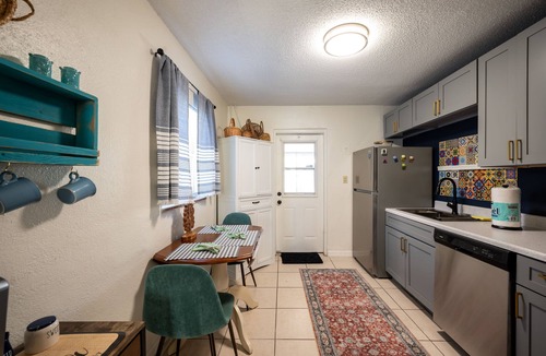 Winter Park House | Newly Remodeled Cottage