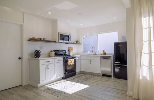 Lake Forest House | Newly Remodeled Cozy Coastal Feel Home