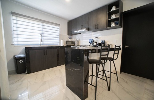 Guadalajara House | Newly-remodeled Home for multiple guests