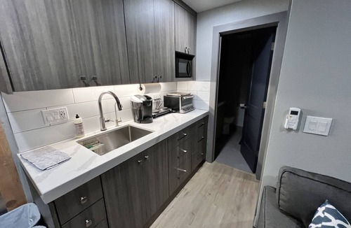 Miramonte Cabin | Newly remodeled ranch bunkhouse, just 35 min from Kings Canyon