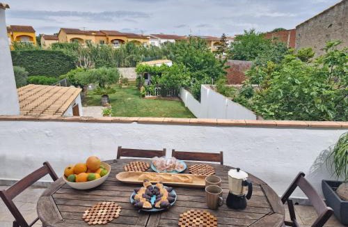 Castello d'Empuries House | newly renovated Large villa with garden