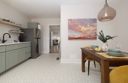 Durham House | *Newly Renovated* 1 BR Bungalow near DT Durham