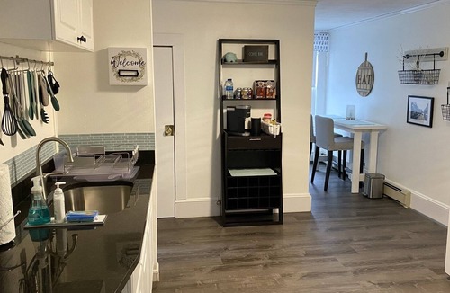 Nonantum Apartment | Newly Renovated 1BD Private Suite w/Parking + WIFI