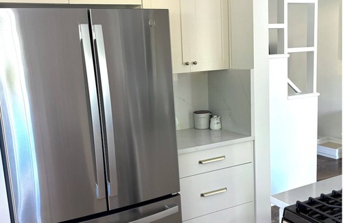 Birmingham House | Newly Renovated 2bd+2bth Townhome-Walkable to Beautiful Downtown Birmingham!
