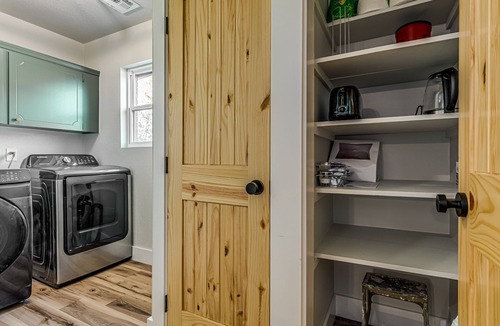 Owasso House | Newly Renovated 3-bedroom 2-Bath house with AC in Owasso close to everything!