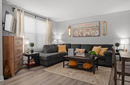 Amherstview Apartment | Newly Renovated 3BR Home in West End Kingston