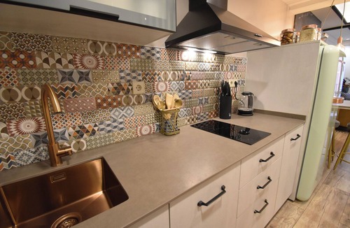San Pablo Apartment | Newly renovated apartment in El Pilar