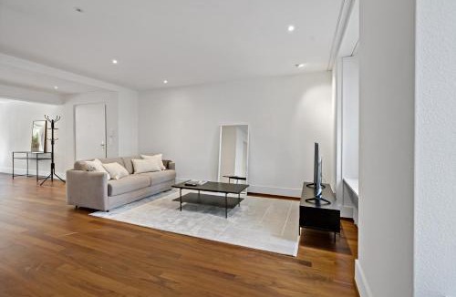 Seefeld Apartment | Newly renovated apartment next to Lake Zurich with private terrace