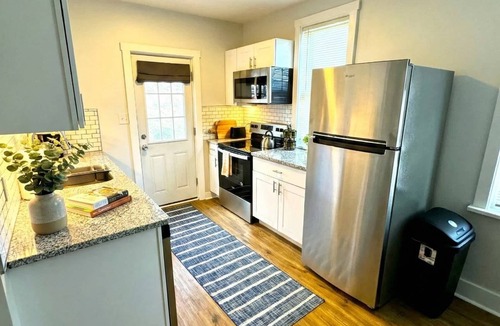 Wilmington Apartment | Newly Renovated Apt with King Bed