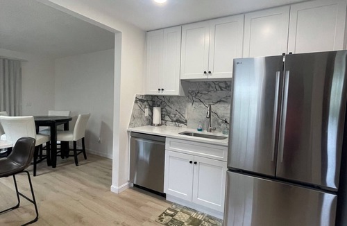 Framingham House | Newly Renovated beautiful 3-Bed 2-Bath Home with Easy Airport Access