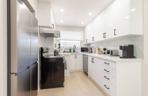 Richmond Hill House | Newly renovated 3 bedroom bungalow, charming & convenience