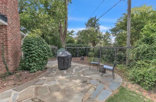 Hillsborough House | Newly Renovated Carriage House