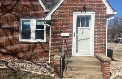 McPherson House | Newly renovated, centrally located brick townhome!