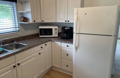 Long Point Cottage | Newly renovated cottage with new central air just steps from the beach