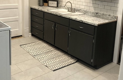 Osborne Apartment | Newly renovated downtown flat