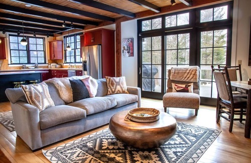 Warren House | NEWLY RENOVATED EAST WARREN LUXURY FARMHOUSE